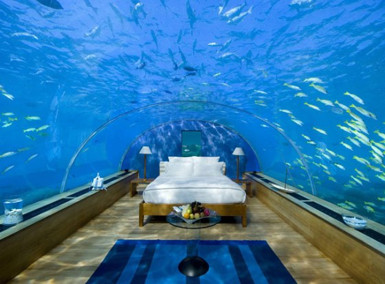 underwater-bed-maldives-1